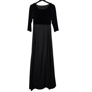 Tuxedo Wholesaler Concert Attire Black Gown long sleeve Theater Orchestra Size 8